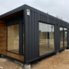 Oficina modular 24 m2 proyecto Dalí en acero plegado negro mate