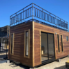 Contenedor modular para bar de 6 x 3 m con techo de 4,25 m
