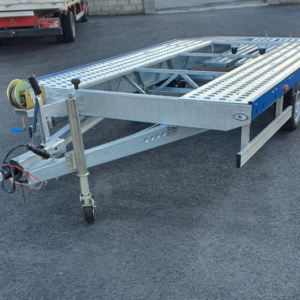 Portacoches 2700 kg Boro Jupiter de 450 x 200 cm con rampas
