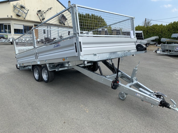 Remolque de plataforma 3500 kg LIDER de 506 x 215 cm con dos ejes